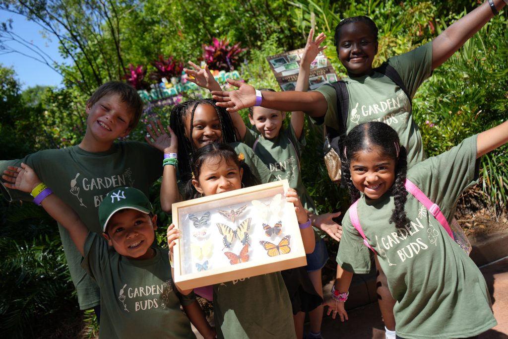 students learning about conservation at Disney's Animal Kingdom