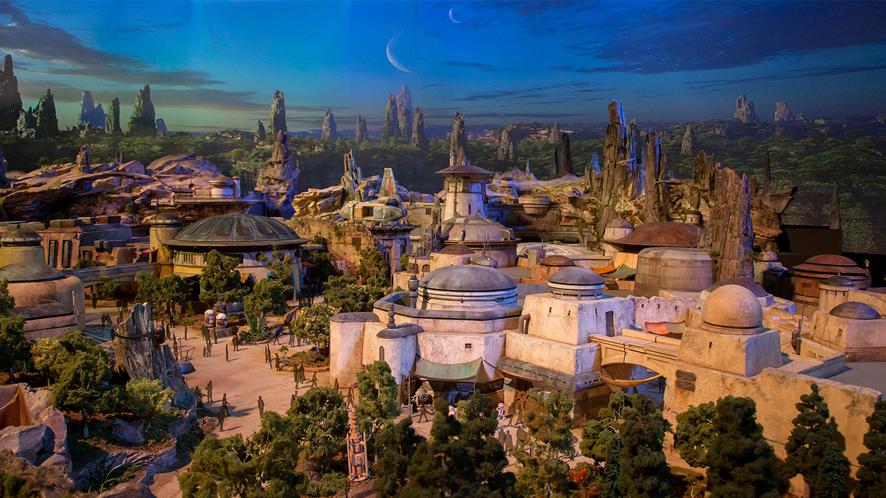 Walt Disney Parks and Resorts Chairman Bob Chapek Reveals Epic, Detailed Model of Star Wars-Themed Lands