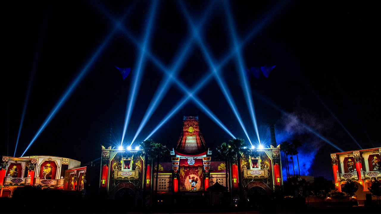 Disney’s Hollywood Studios Celebrates 30 Magical Years with Debut of New Nighttime Projection Show