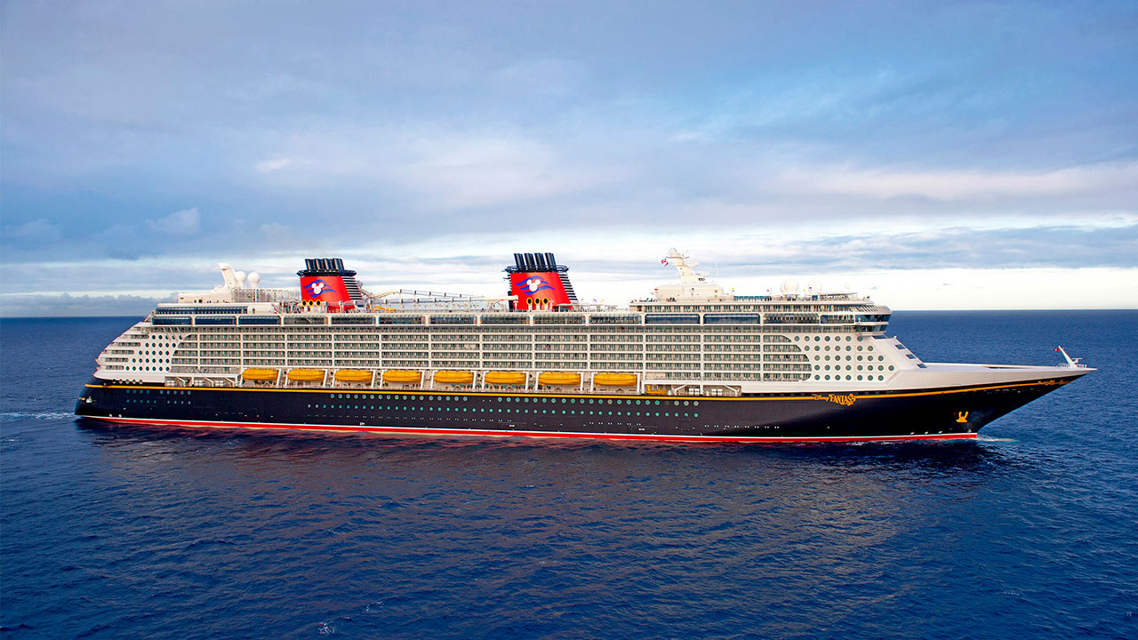 Disney Cruise Line to Provide Free Texting to Crew Members