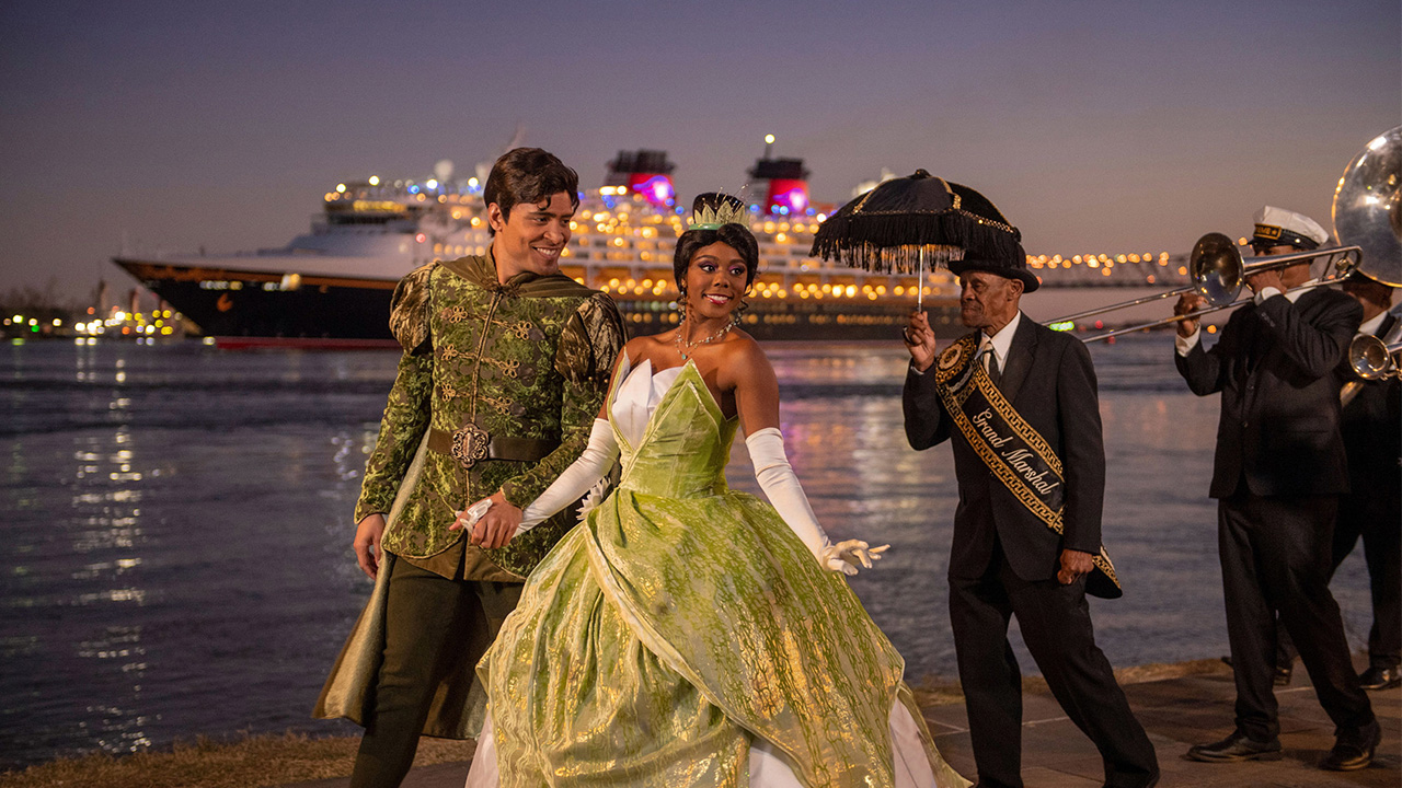 Disney Wonder Sets Sail on Inaugural Voyage from New Orleans