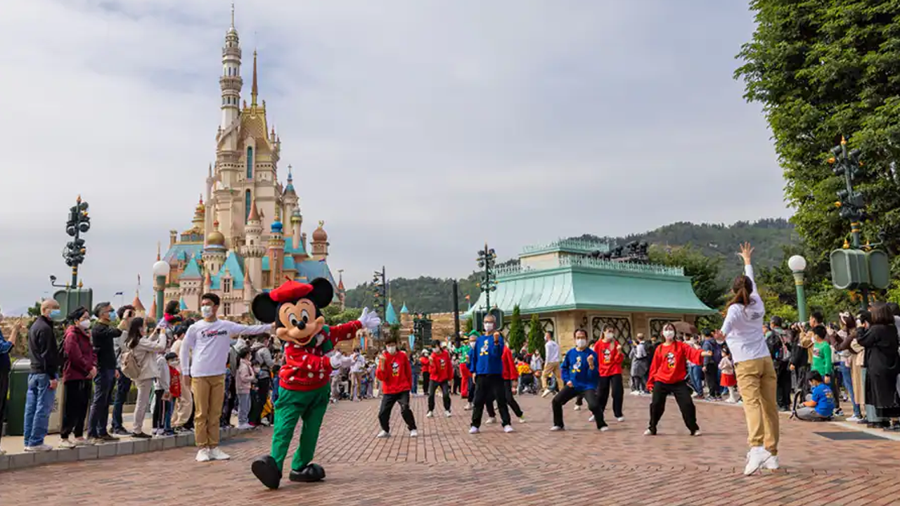 Mickey leading the parade. 