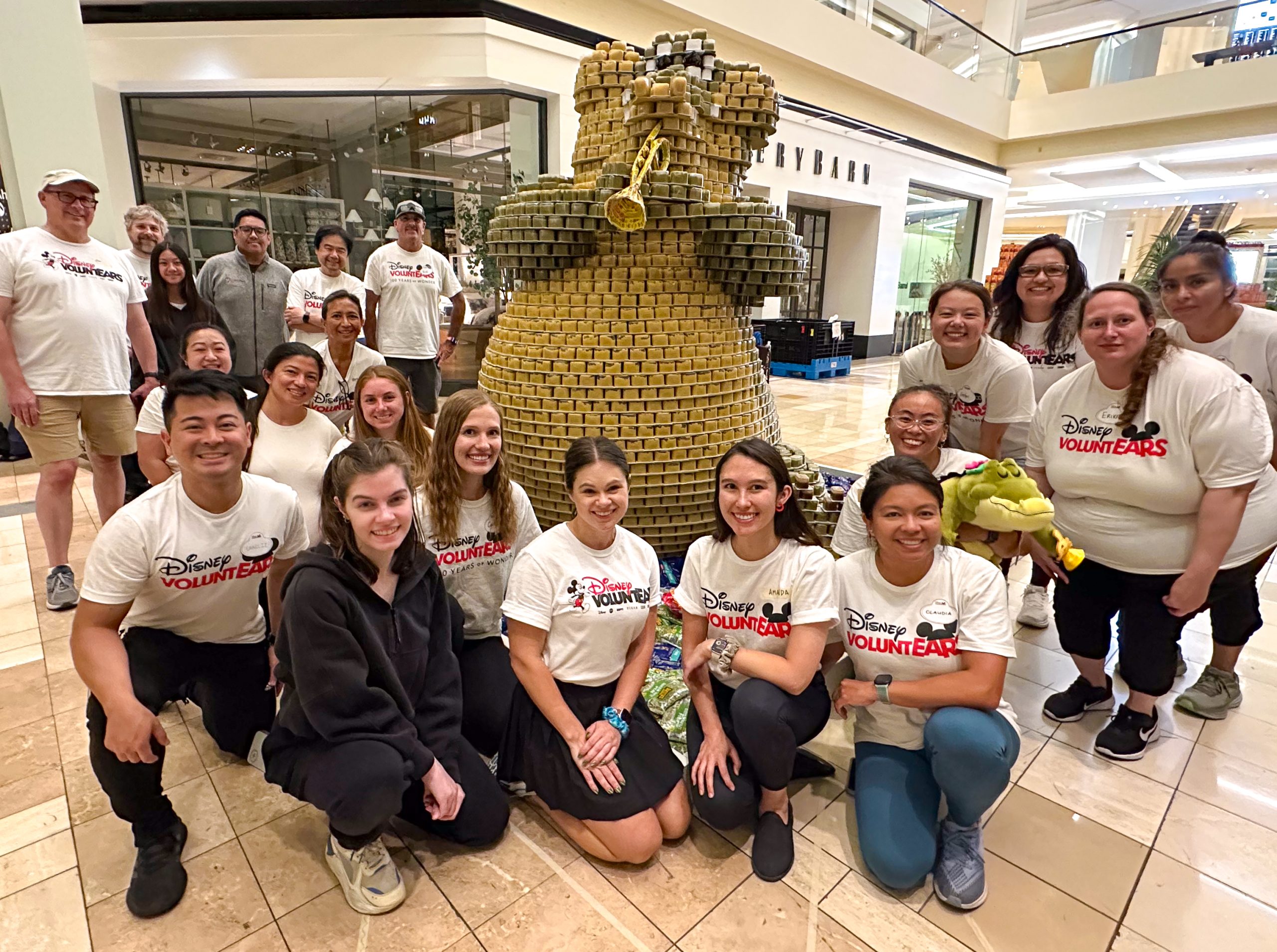 For Hunger Action Month, Disneyland VoluntEARS built a can structure of Louis from The Princess and the Frog.