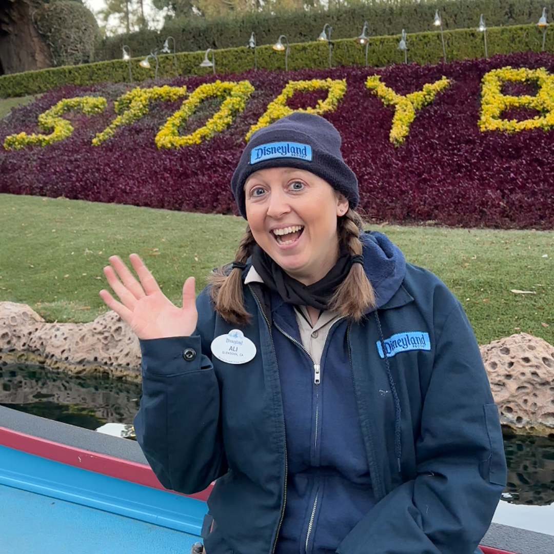 Disneyland cast member makes holiday magic with miniatures